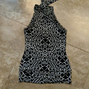 Black House White Market top